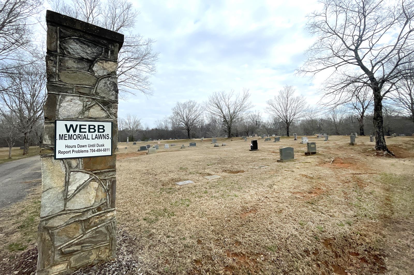 Webb Memorial Lawns (1005)